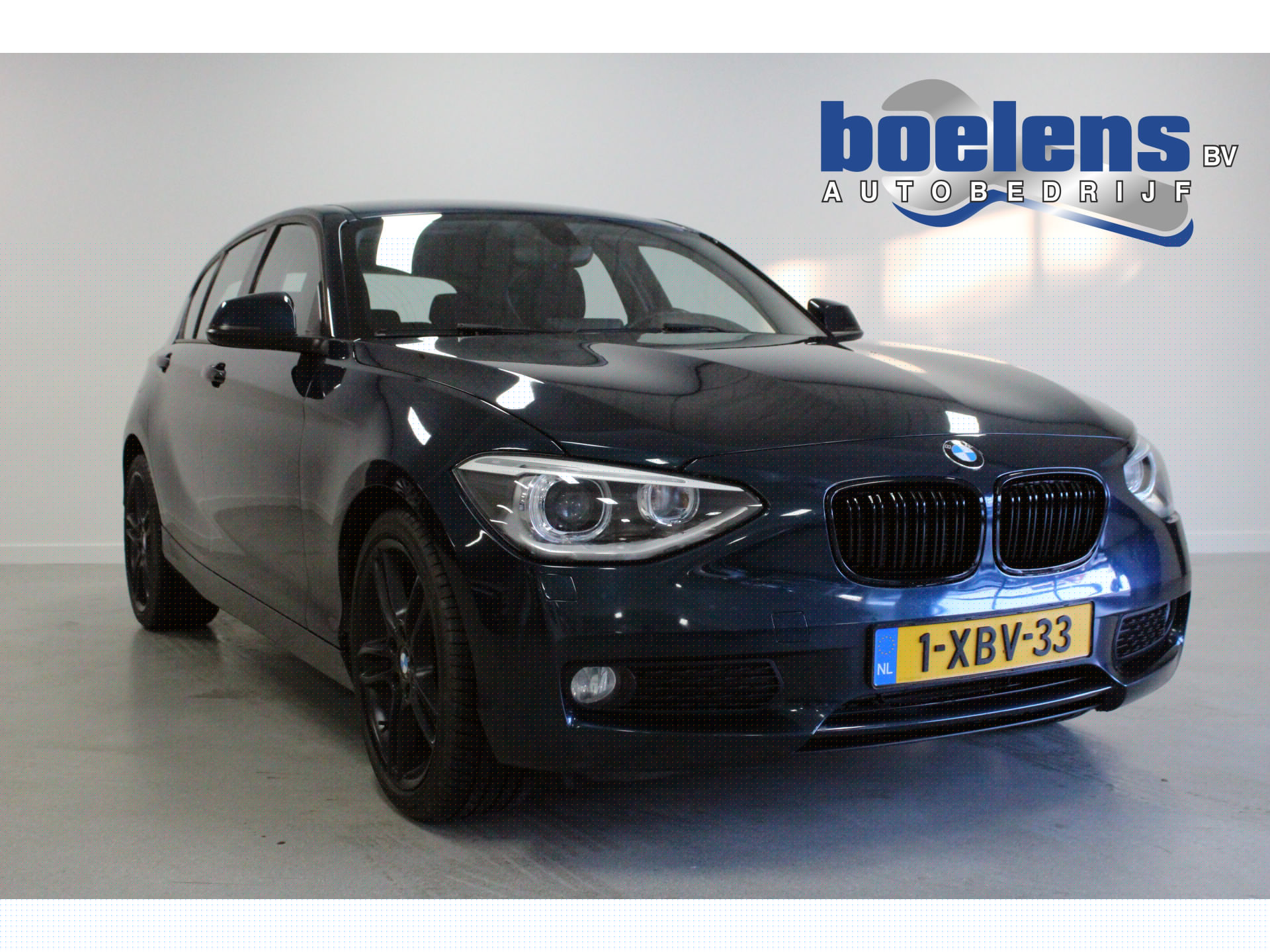 116i Executive | 18'LMV | CLIMA | PDC-A | CRUISE | APK: NAVIGATIE | AUX | MEDIA/TEL |