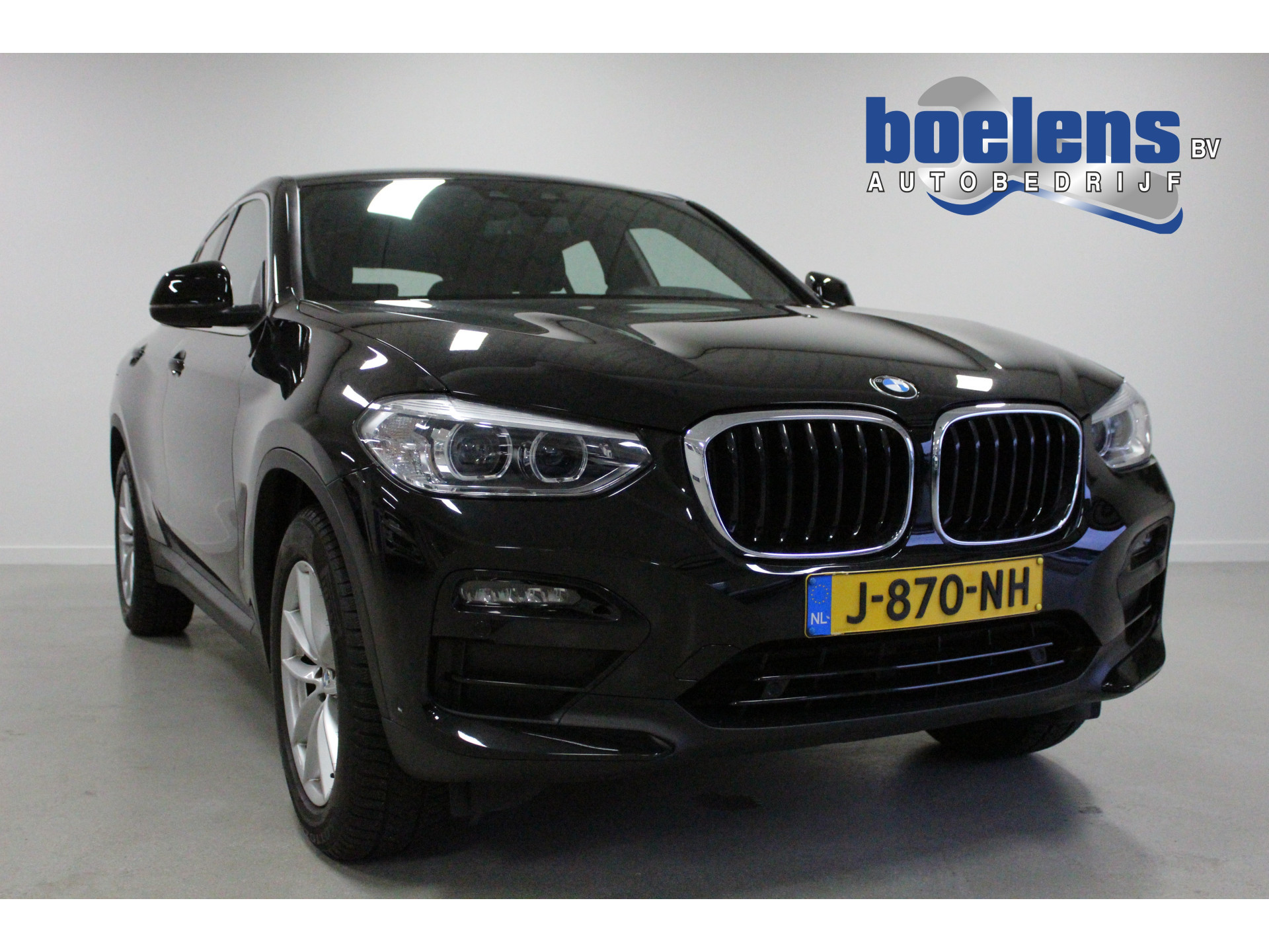xDrive20i Executive Edition | NL-AUTO+N.A.P! | CARPLAY | DAB-RADIO | SFEER | 18'LMV | PDC-V/A | NAVI | LED |
