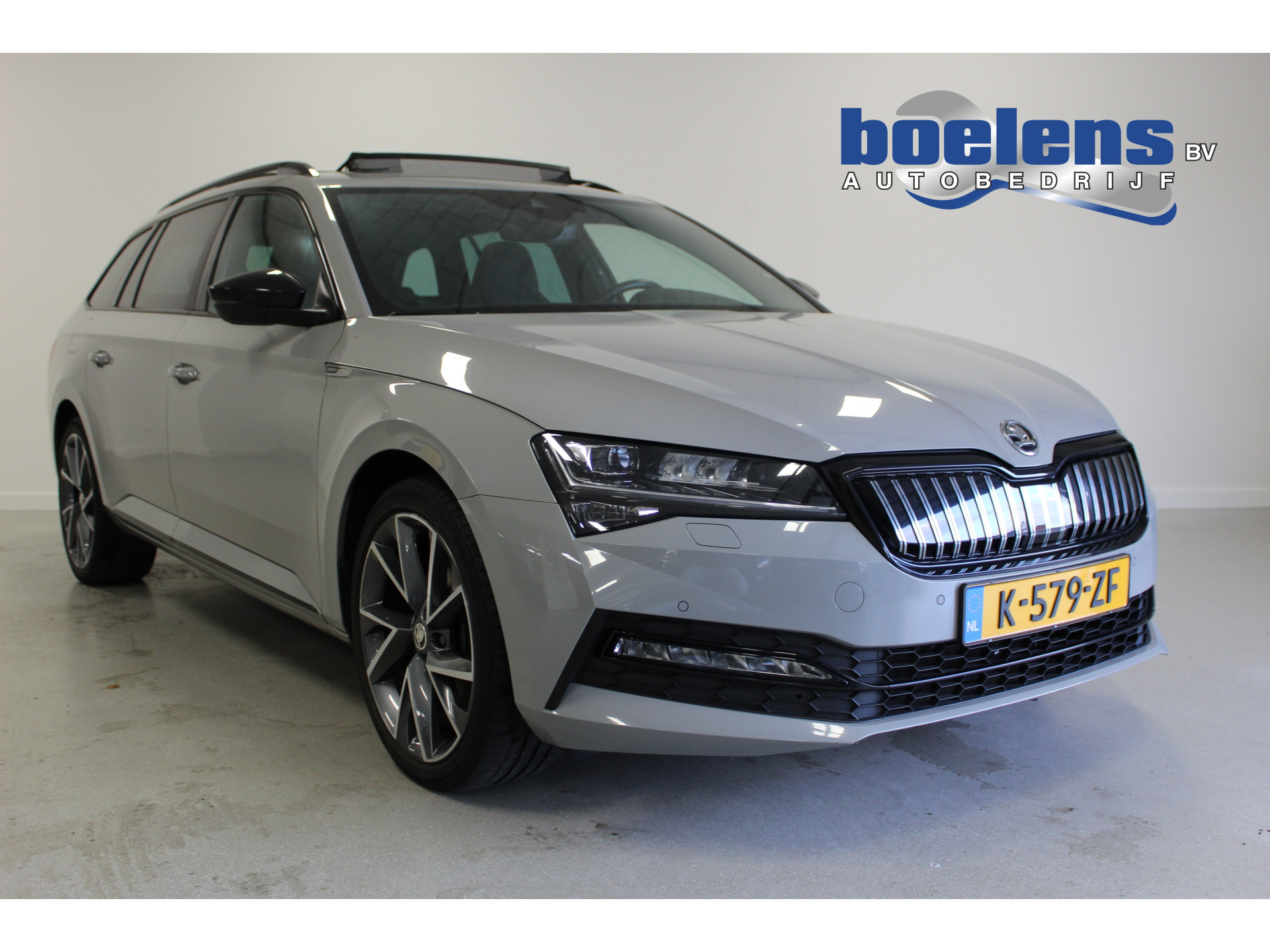 Combi 1.4 TSI iV Sportline Business | PANO | WEGKL-TRHAAK | CARPLAY | E-KLEP | CAMERA | STOEL-VERW | CRUISE |