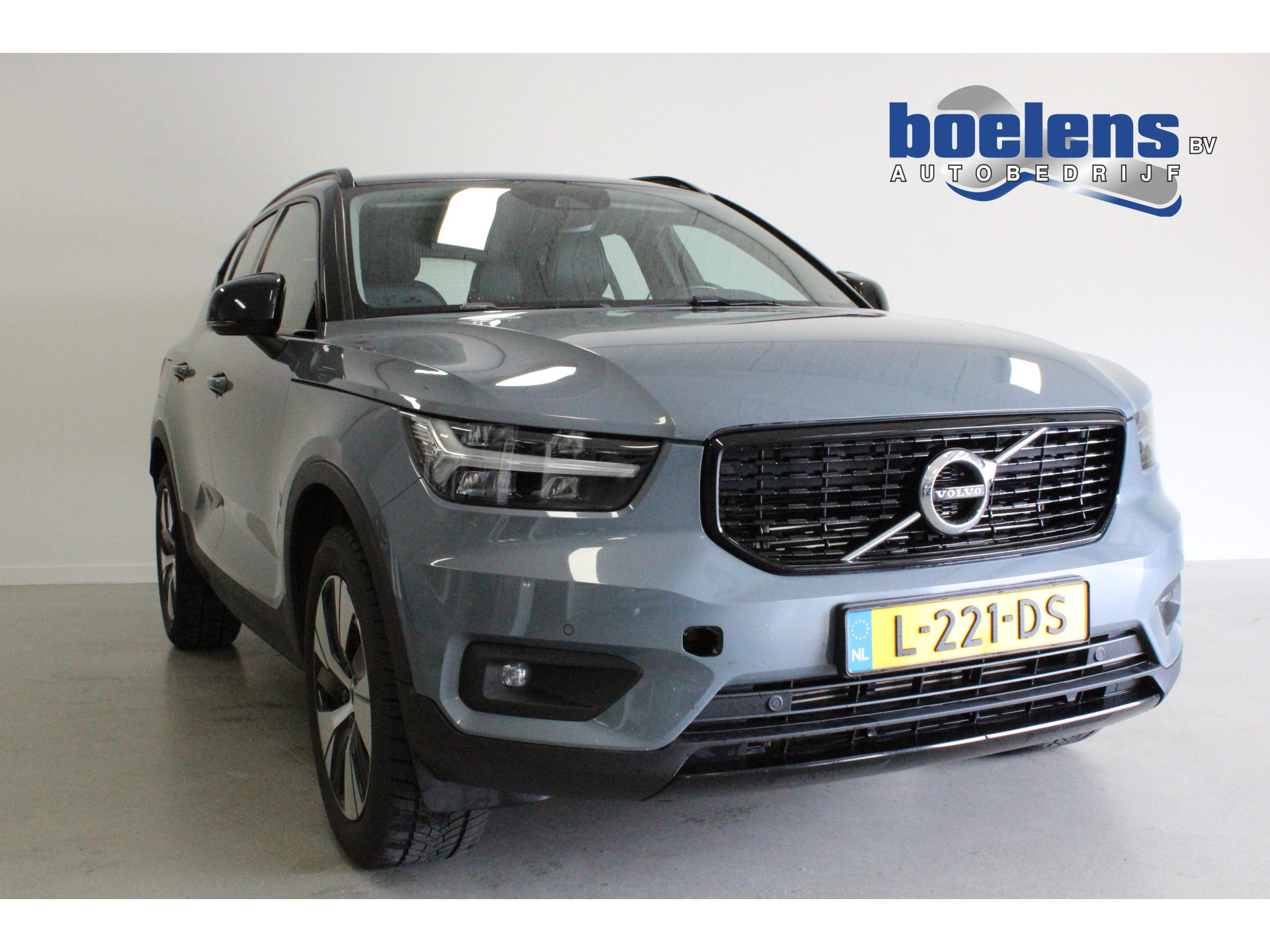 1.5 T4 Recharge R-Design Expression | WEGKL-TRHAAK | ACC | 18'LMV | CAMERA | DAB | NAVIGATIE | LED | E-KLEP | PDC |