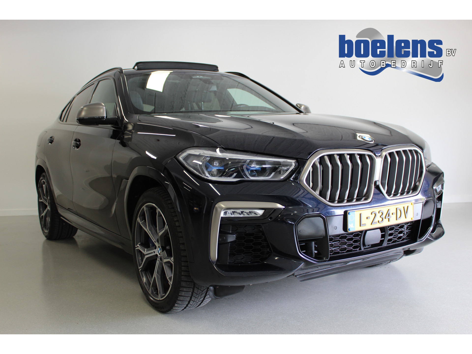 M50d High Executive | 400PK | ACC | HUD | TRHAAK | 360CAM | LASER-LED | CARPLAY | KEYLESS | VOL! |