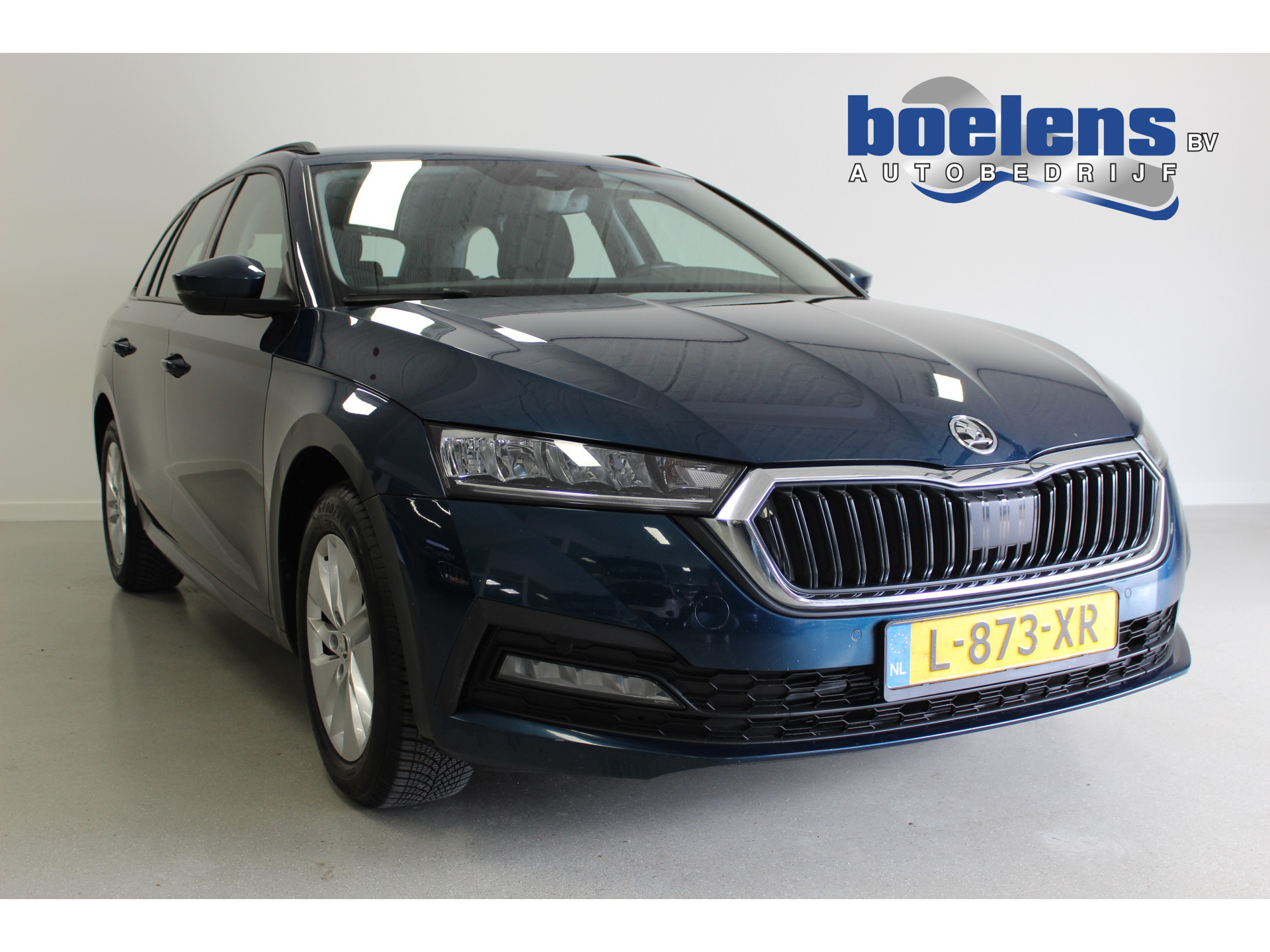 Combi 1.0 TSI Business Edition | NAVI | DIGI-DASH | CLIMA | CRUISE | E-KLEP | CARPLAY | DAB-RADIO | 16'LMV |