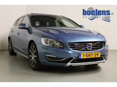 Volvo V60 2.4 D6 AWD Plug-In Hybrid Summum | 18'LMV | BLIS | DAK | CAM | PDC-V/A | CLIMA | STOEL-VERW | HAAK | D-GLAS |