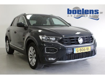 Volkswagen T-Roc 1.5 TSI Sport | CARPLAY | D-GLAS | ACC | CARPLAY | 17'LMV | CLIMA | LED | PDC | SPORT-INT! |