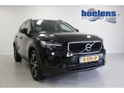 Volvo XC40 1.5 T2 Momentum Core | WEGKL-TRHAAK | DAB | DONKER-GLAS | PDC | 19'LMV | CARPLAY | NAVIGATIE |