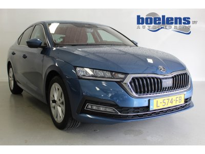 Škoda Octavia 1.0 e-TSI Business Edition Plus | DAB | ACC | 17'LMV | CARPLAY | STOEL+STUUR/VERW | NAVI | E-KLEP | LED | PDC |